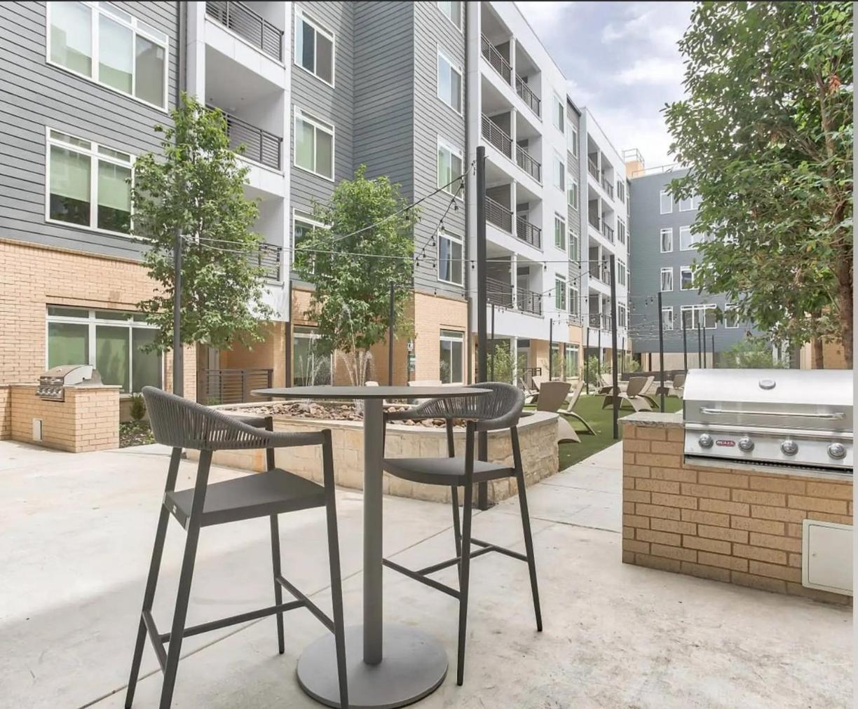 סן אנטוניו Riverwalk Penthouse Oasis W/Free Parking Gym Pool מראה חיצוני תמונה